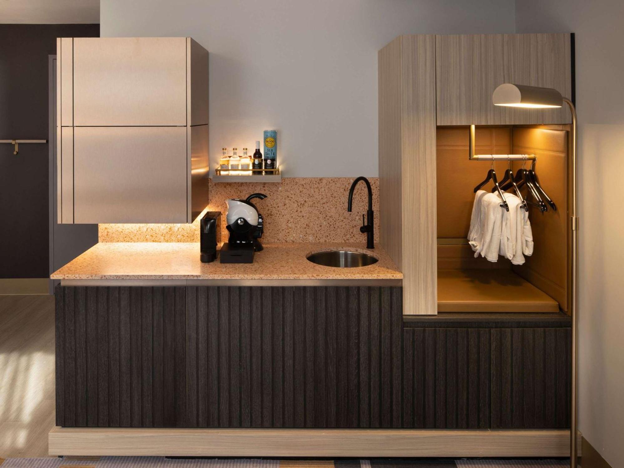 Mercure Sydney Martin Place Екстериор снимка
