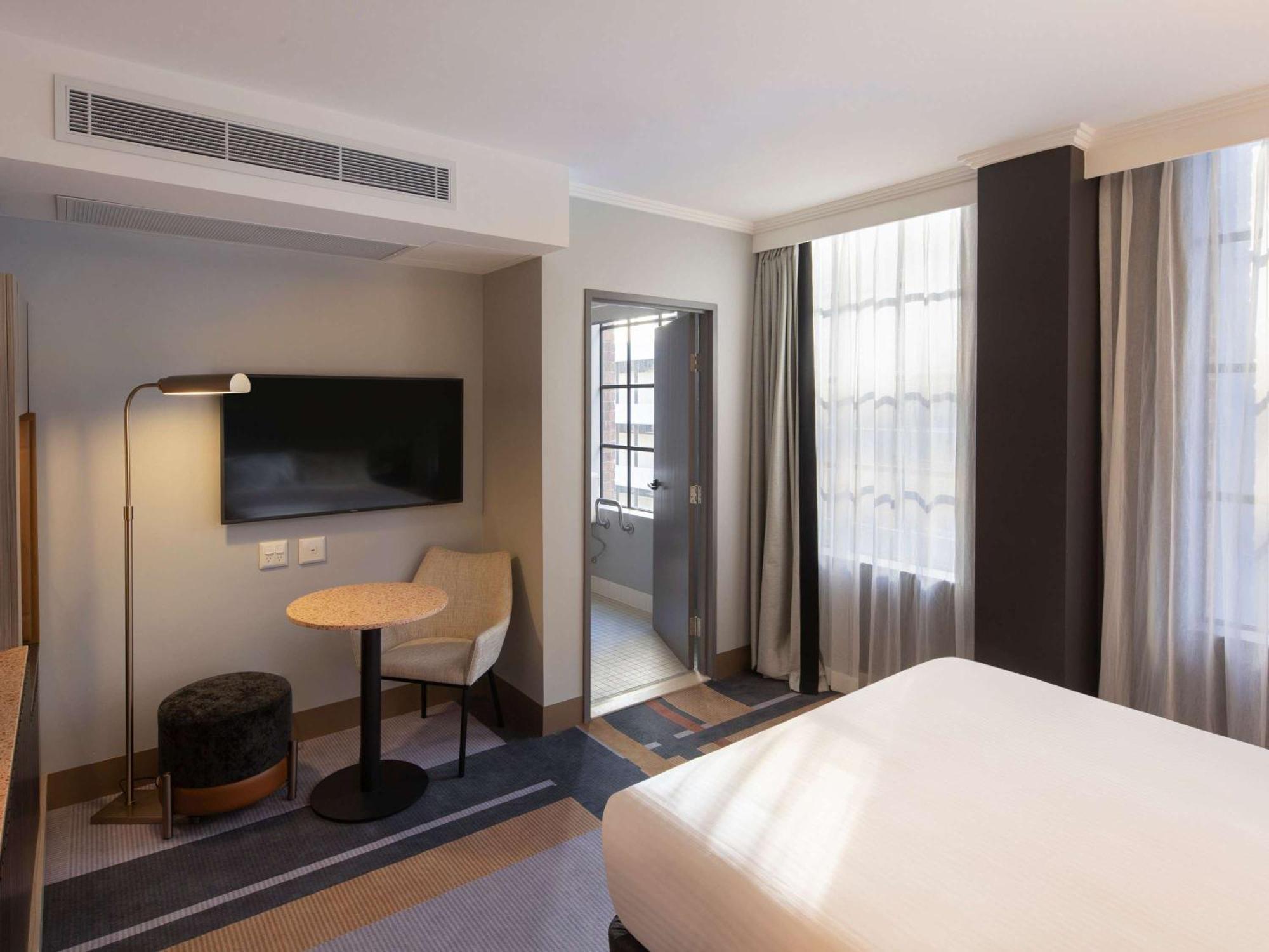 Mercure Sydney Martin Place Екстериор снимка